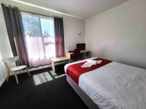 Parnell Pines Hotel
