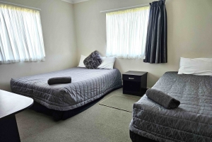 Sentry Hill Motel (FHGC)